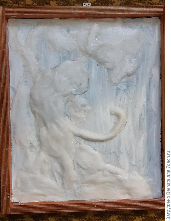 Первый слой ваты, укладываем на фигурки, намеченные карандашом и проклеиваем клейстером