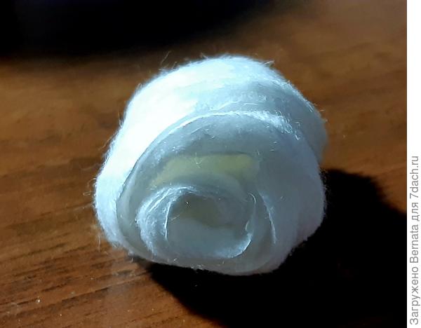 Из половинок дисков скрутила розочку