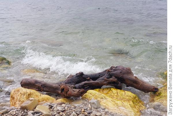 Но в сумочку не кинешь, увы:)