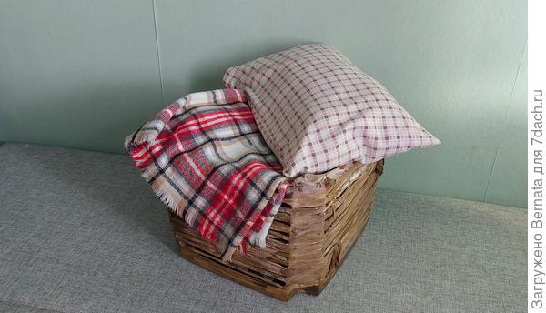 Или использовать как корзину для белья