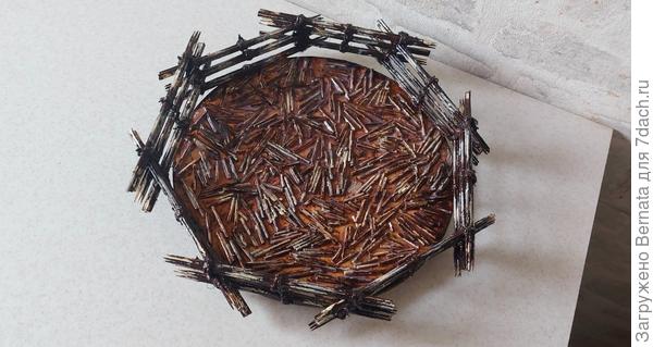 А может и поднос...