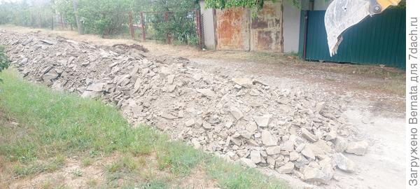 Вот такой у нас &quot;плодородный&quot; грунт:))))