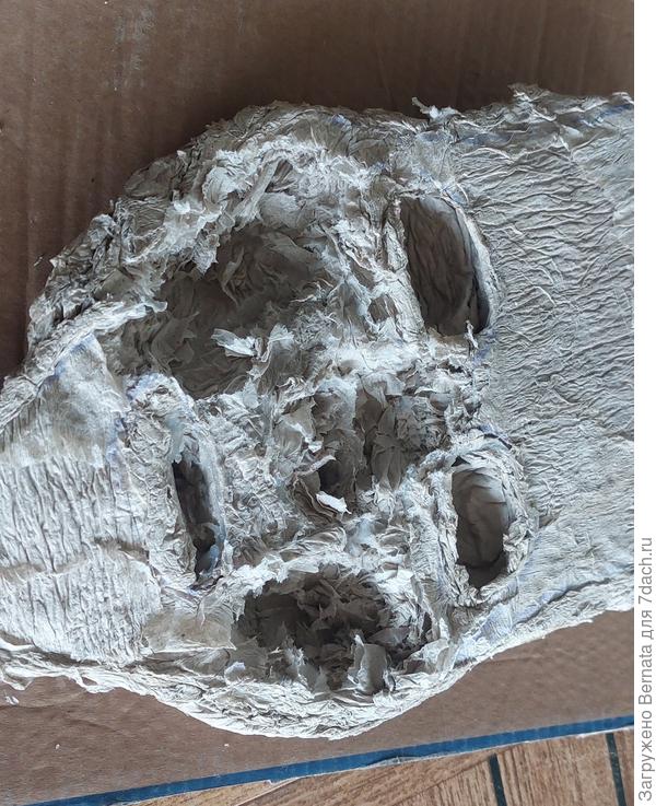 Лишнюю бумагу убираю с внутренней части