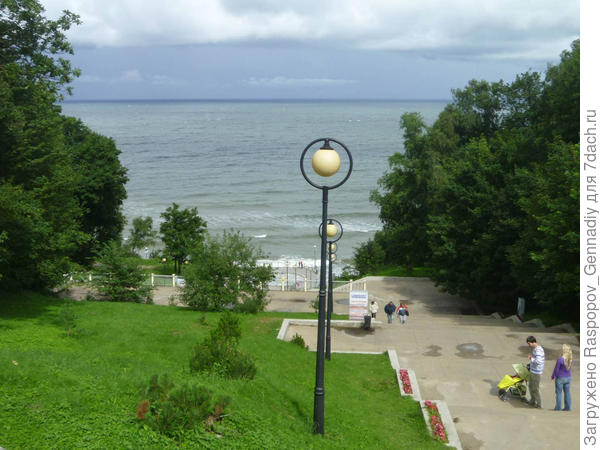 лестница к морю