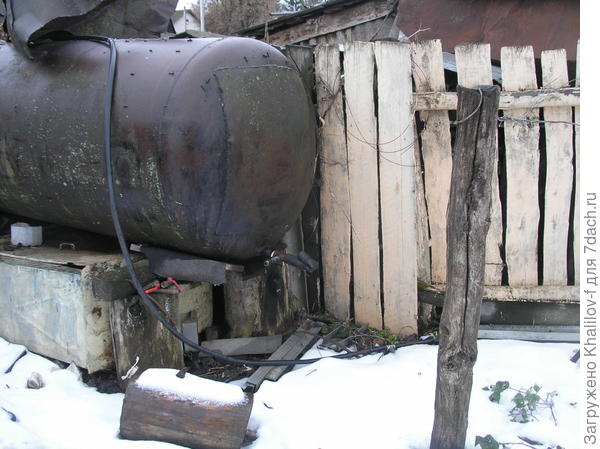 Емкость на 3 тонны воды