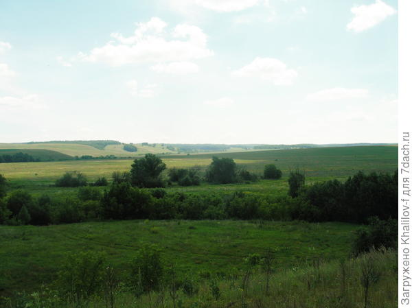 Я стою на Татарстанских землях, а дальние пригорки это уже Оребуржье.