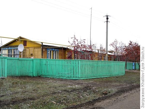 Деревенский палисад.