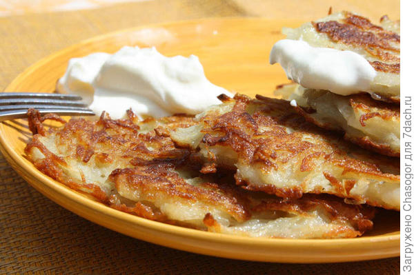драники со сметаной
