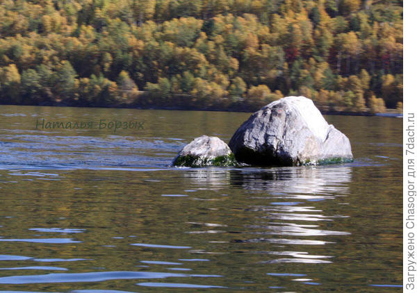 камень Шаман в истоке Ангары