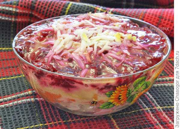 стеклянный салатник