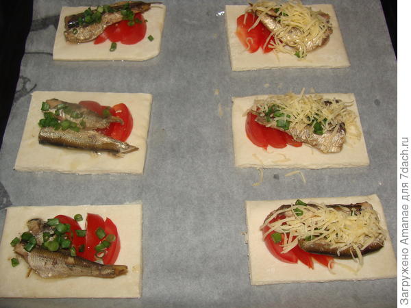 слойки почти готовы в духовку