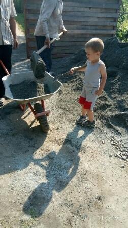 И стоянку под машины поможет сделать...