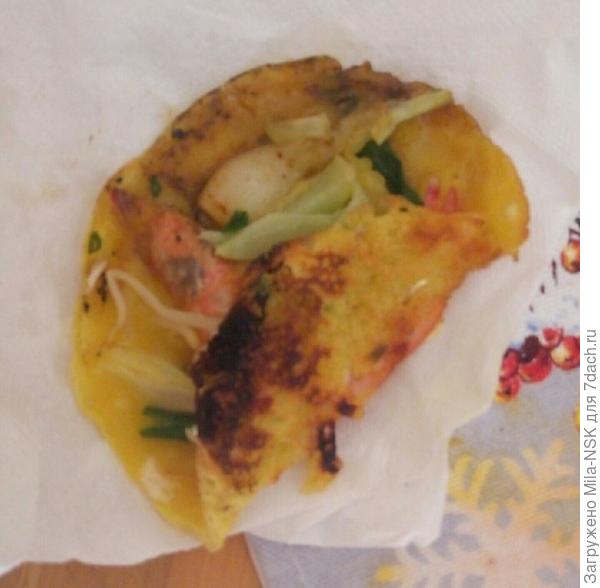 Что-то типа омлета с овощами, но очень вкусные.