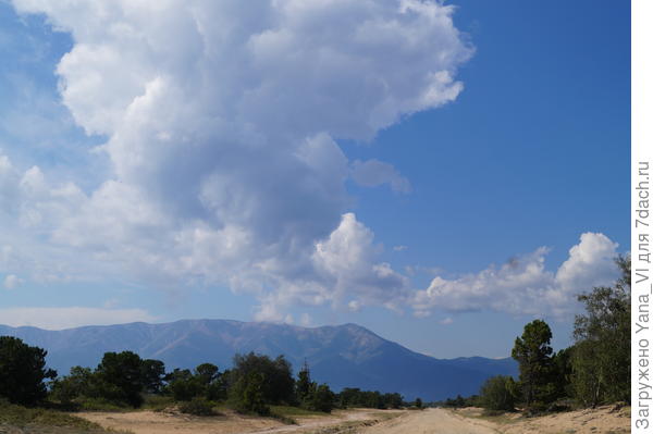 Байкал. Дорога на Святой нос.  :)