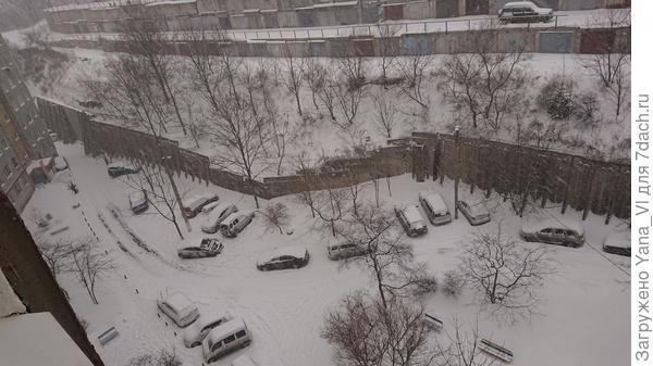 Из окна дома :)