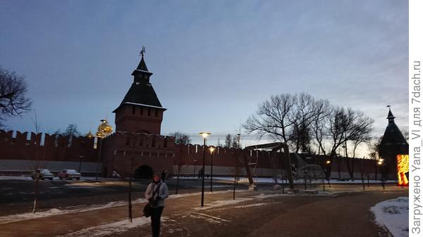 А вот и кремль