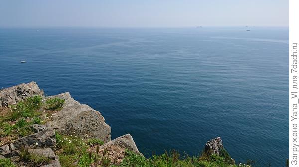 Пусть море жизни будет спокойным а горизонт чистым!