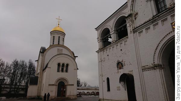 Здания уже новострой