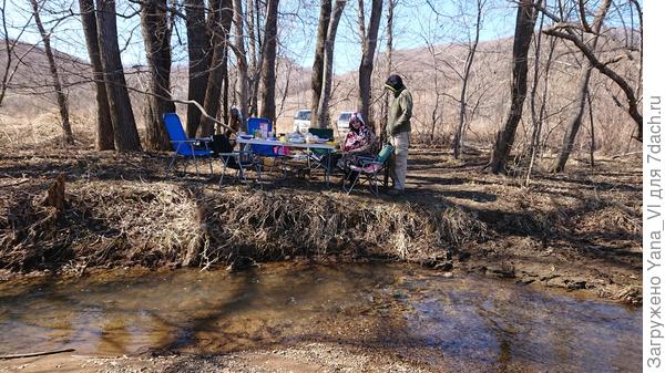 Посидели на берегу