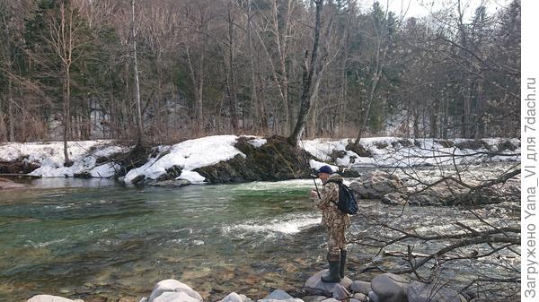 в ледяной воде
