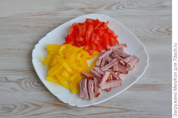 Авокадо с ветчиной и овощами - пошаговый рецепт приготовления с фото