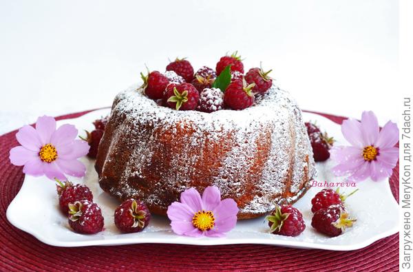 Я с малиновым кексиком пожаловала:)