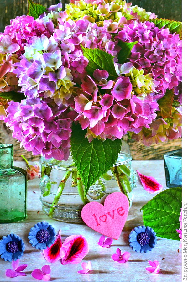 Любимые тобой цветочки сегодня в твою честь!