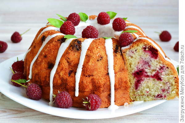 Раз чайник есть к нему надо кексик:)