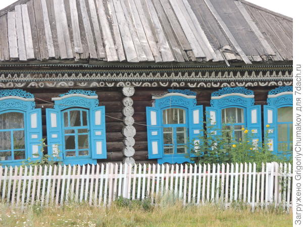 крупнее