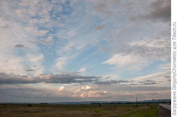 А с обратной стороны всё спокойно
