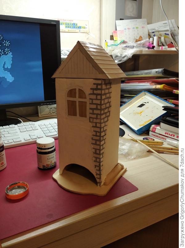 После раскраски швов можно было оставить в виде силикатного кирпича :)