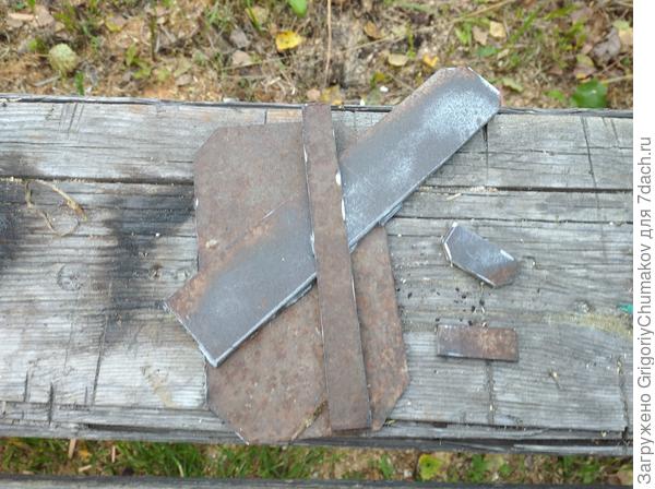 Набрасываем скроенные детали