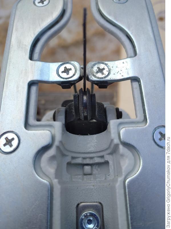 Сухарики - вставочки на подошве закреплены винтами