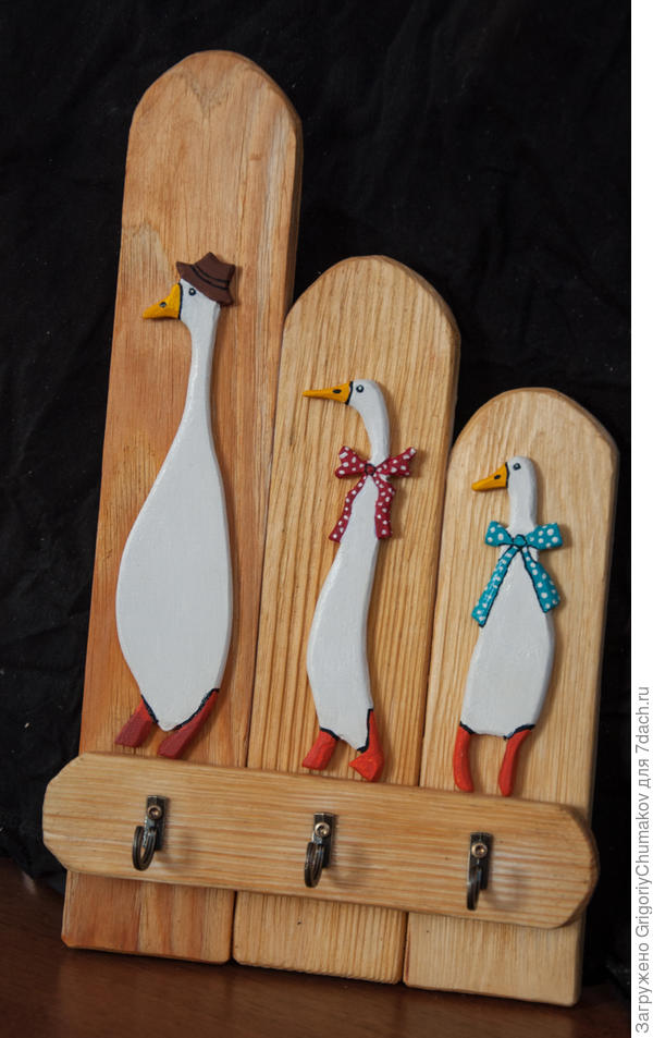 Ключница с гусями