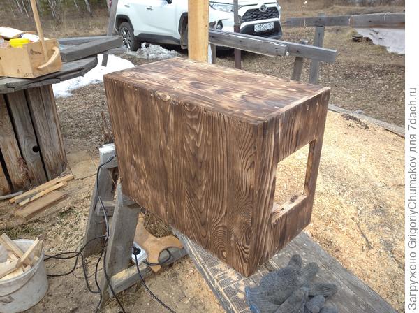 После прохода металлической щёткой (соскабливания)