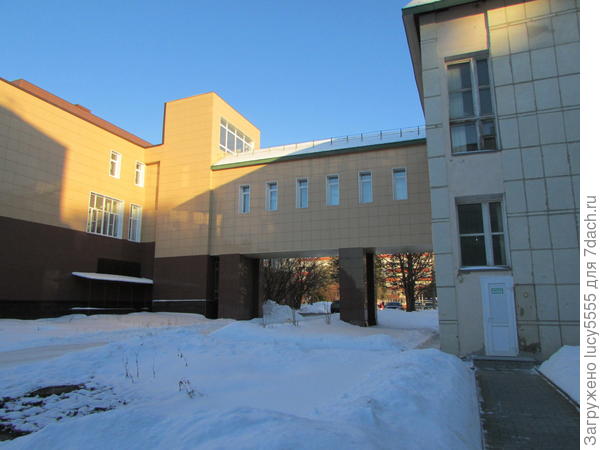 переходы между зданиями