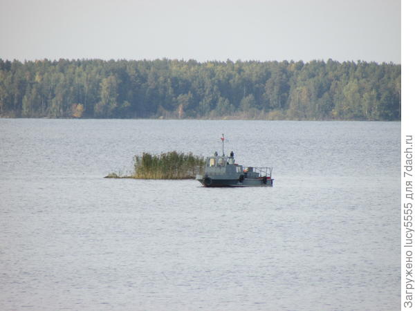 Сторожевой катер. Водная граница тоже надёжно охраняется