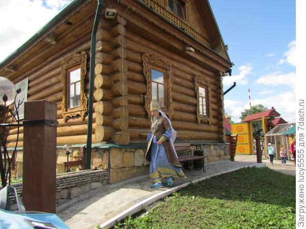 Ну разве не захочется почувствовать себя княгиней?