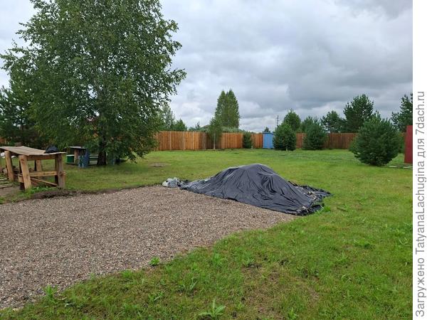 вид из угла, ориентировочно, от электро столба