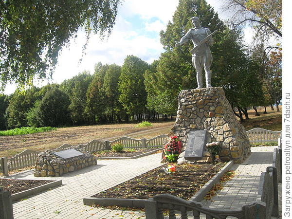 памятник-братская могила
