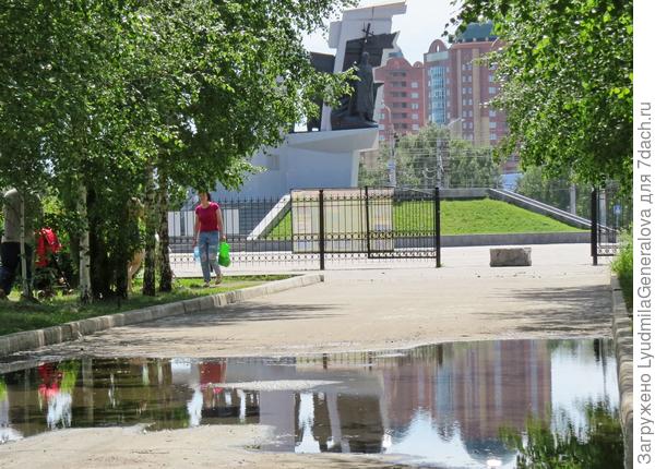 Две минуты хода по "объездной" и вот он выход...