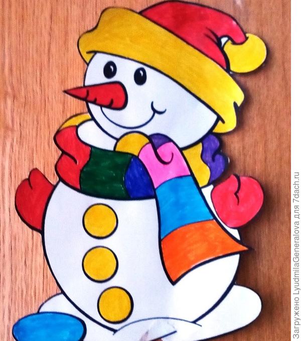 Этот бумажный снеговичок - волшебный. Он может исполнить желание!