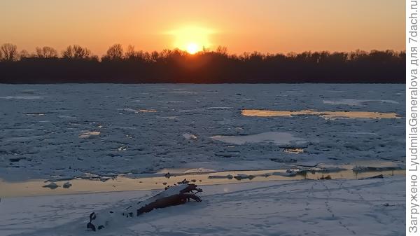 Река Иртыш. Самый длинный приток Оби (и больше по протяженности самой Оби)