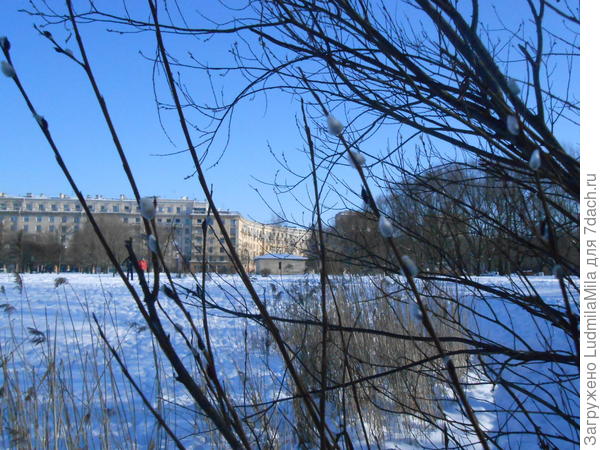 На улице -18*С.На земле снег...