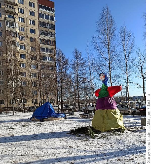 ...даже хворост положили((((