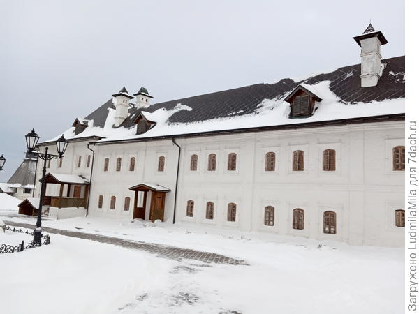 На территории