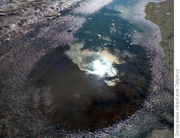 Вот ещё одна - само Солнышко с тучной заглянуло