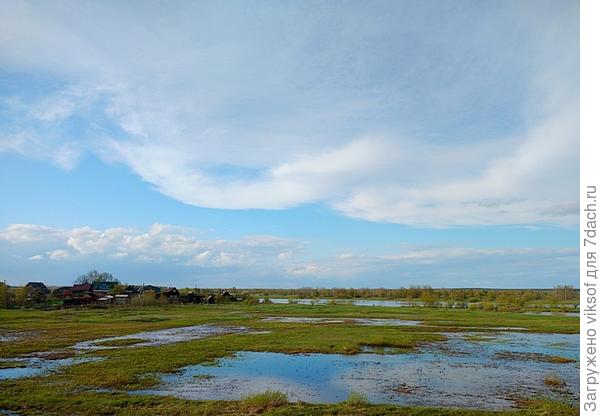 зато у нас в небесах пуховые перинки