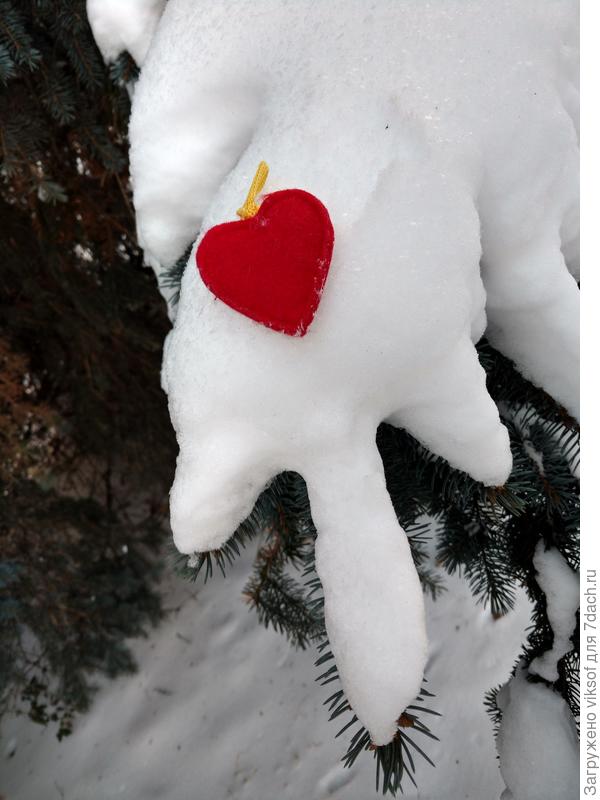 Под снегом тоже Витас