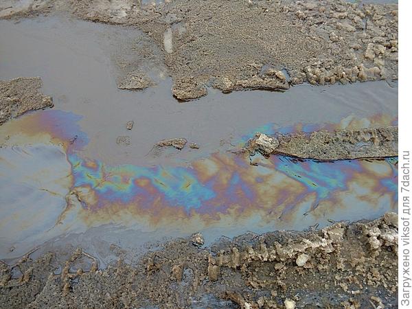 ну, это уже подсказка - в Беларуси нефть нашли, течёт прямо по улицам города